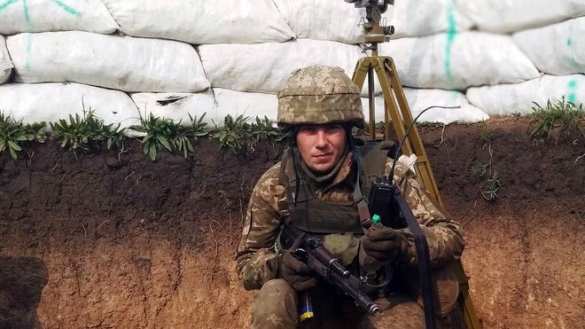 На Донбассе снайпер уничтожил украинского оккупанта (ФОТО) | Русская весна