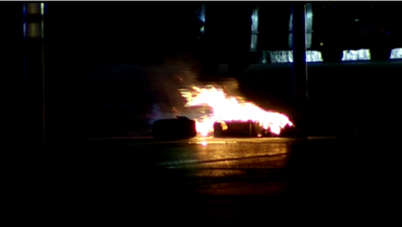 Мужчина пытался сжечь себя у входа в отель Трампа в Вашингтоне (ФОТО, ВИДЕО) | Русская весна