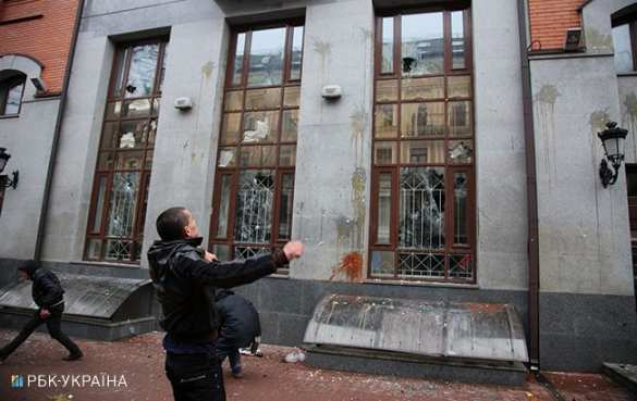 Неудачный штурм и сожжение российского флага: митинг ОУН на майдане закончен (ФОТО, ВИДЕО) | Русская весна
