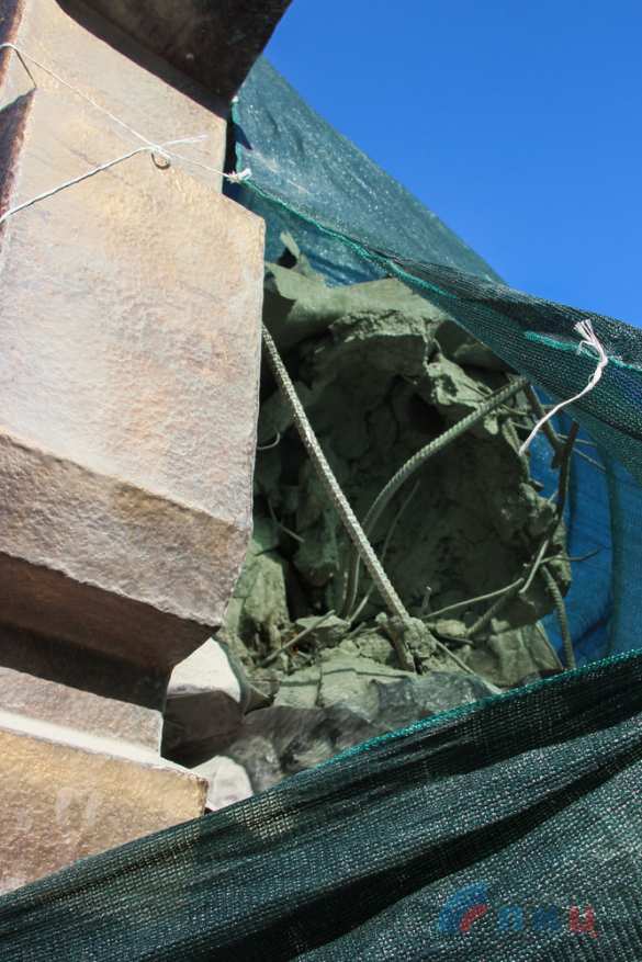 ВАЖНО: Подробности ночного взрыва в центре Луганска (ФОТО, ВИДЕО) | Русская весна