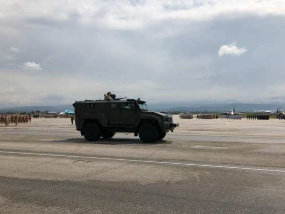 Сирия: Современная российская военная техника на Параде Победы на базе Хмеймим (ФОТО, ВИДЕО) | Русская весна