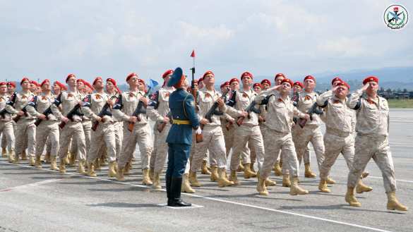 Сирия: Современная российская военная техника на Параде Победы на базе Хмеймим (ФОТО, ВИДЕО) | Русская весна