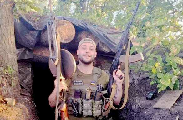Британский наёмник, воевавший за ВСУ, вернулся домой и покончил с собой (ФОТО) | Русская весна