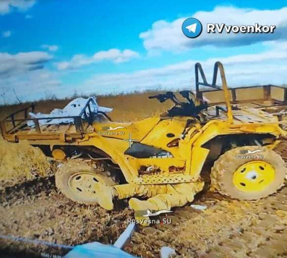За секунду до: боевик наступал на Белгород, но от ужаса решил спрятаться под квадроцикл (ФОТО) | Русская весна