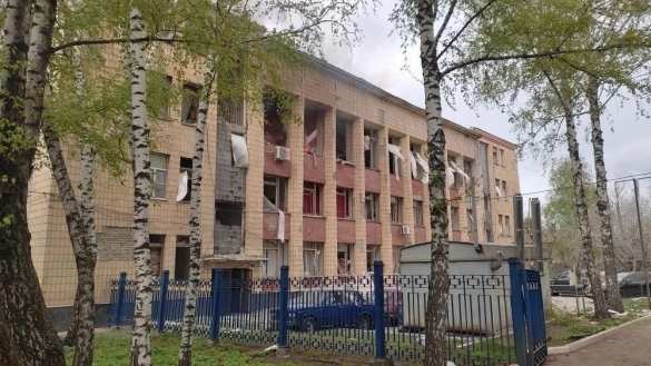ВСУ нанесли удар по администрации Марковского округа в ЛНР, пострадали 18 человек (ФОТО) | Русская весна