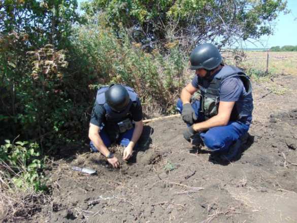На оккупированном Киевом Донбассе взорваны сотни боеприпасов (ФОТО, ВИДЕО) | Русская весна