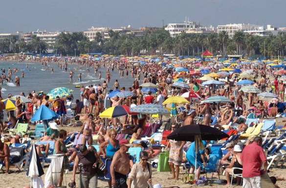 Незаменимый Крым: все пляжи Одесской области закрыты (ФОТО) | Русская весна