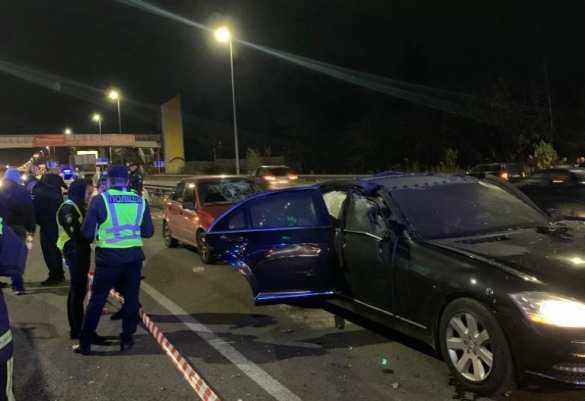 Подрыв авто в центре Киева: подробности об убитом и пострадавших (ФОТО, ВИДЕО) | Русская весна