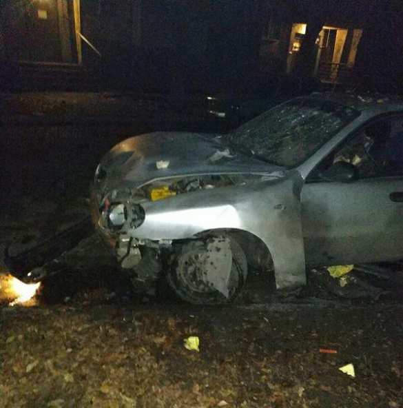 Взрыв прогремел в Луганске, подорван автомобиль (+ВИДЕО, ФОТО) | Русская весна