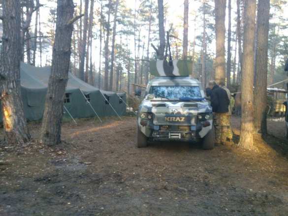 АТО в «Янтарной Республике» — для борьбы с «копателями» под Ровно разметили ударную группу с бронетехникой (+ФОТО) | Русская весна