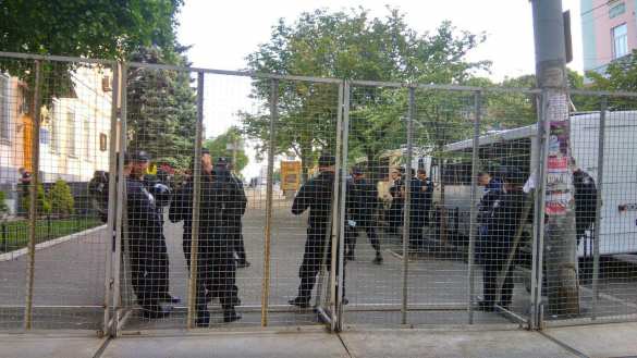 Неонацисты перекрыли центр Киева, чтобы помешать маршу гомосексуалистов (ФОТО) | Русская весна