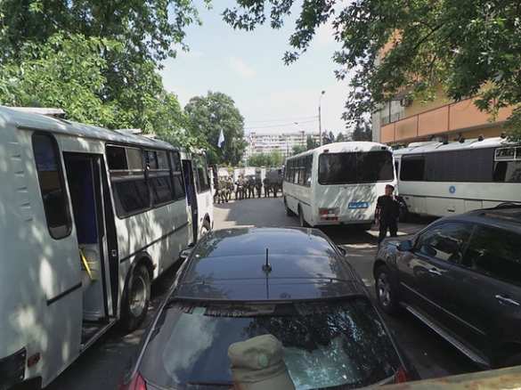 Боевики «Торнадо» напали на полицию (+ФОТО, ВИДЕО) | Русская весна