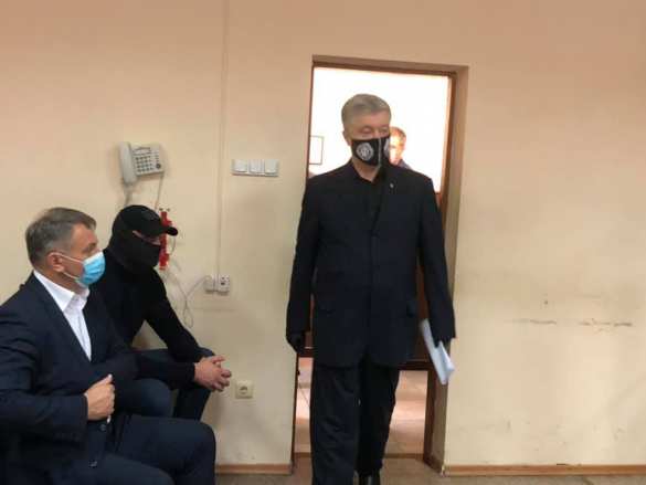 Порошенко арестуют? ПРЯМАЯ ТРАНСЛЯЦИЯ от киевского суда | Русская весна