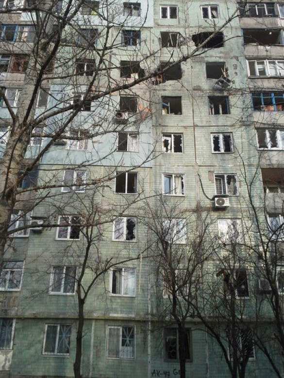В Авдеевке украинские снаряды унесли жизни 2 детей и причинили серьезные разрушения (фото) | Русская весна