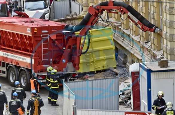 В Праге на украинских рабочих-нелегалов обрушилось здание (ФОТО) | Русская весна