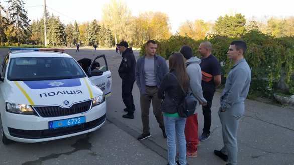 Война памятников: одесские нацисты осквернили мемориал погибшим на Куликовом поле (ФОТО, ВИДЕО) | Русская весна