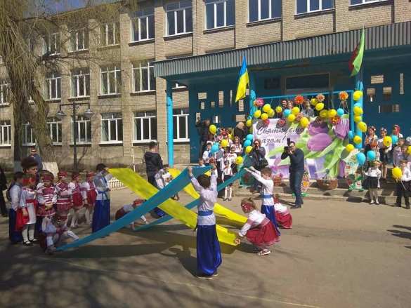 Премьер Литвы приехал в оккупированную Авдеевку (ФОТО) | Русская весна