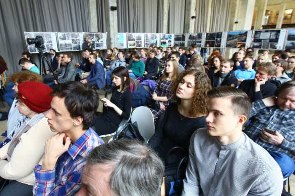 Любая информационная война заканчивается войной реальной, — сенатор Саблин (ВИДЕО, ФОТО) | Русская весна