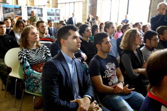 Любая информационная война заканчивается войной реальной, — сенатор Саблин (ВИДЕО, ФОТО) | Русская весна