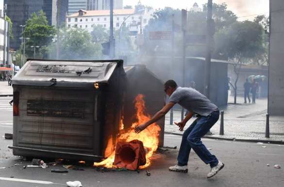 «Ад в Бразилии»: из-за протестов полиции на улицах царит хаос (ФОТО, ВИДЕО) | Русская весна
