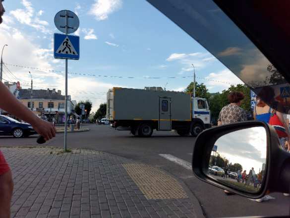 ОМОН в Бресте: первые задержания, начались стычки (+ВИДЕО, ФОТО) | Русская весна