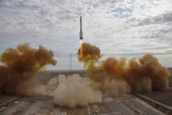 «Протон» успешно стартовал с Байконура (ФОТО, ВИДЕО) | Русская весна