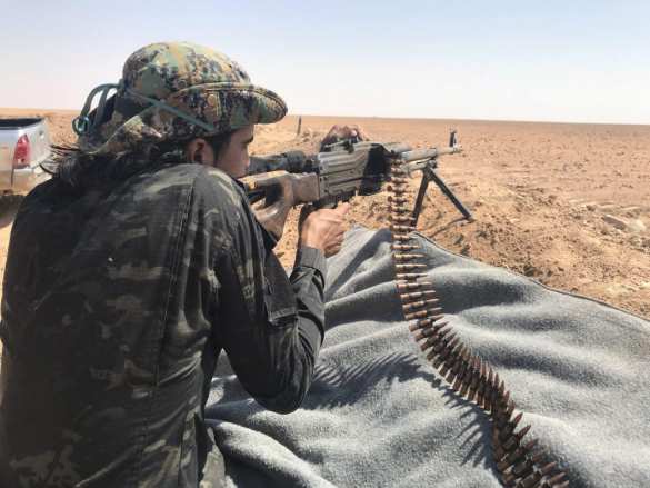 Новая тактика: ВКС РФ и Армия Сирии зачистили пустыню у главной базы США — репортаж РВ (+ФОТО, ВИДЕО) | Русская весна