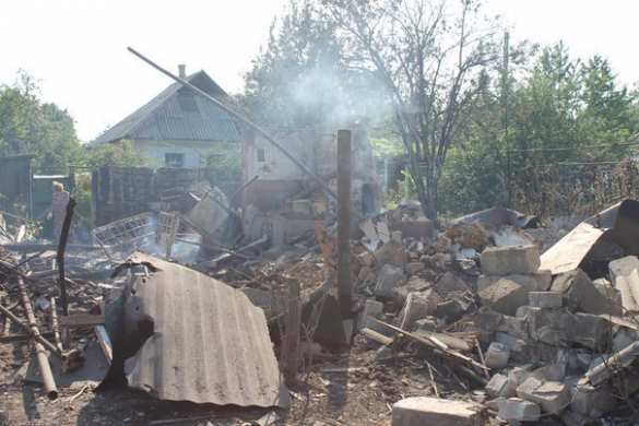 Донбасс в огне: хунта продолжает уничтожать города и села (фото и видео) | Русская весна