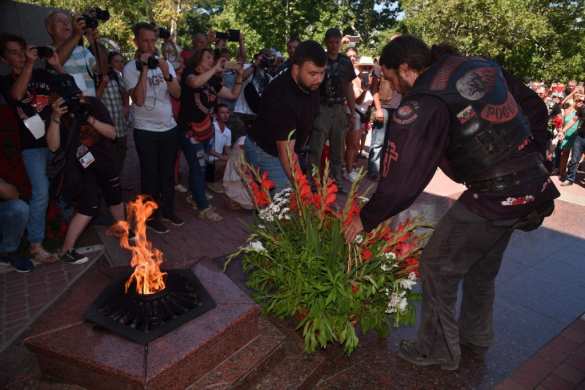 «По следам Путина» — глава ДНР присоединился к мотопробегу «Ночных Волков» по Севастополю (ФОТО) | Русская весна