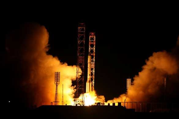 Удивительные кадры: вчерашний запуск ракетоносителя «Протон М» с Байконура (ФОТО, ВИДЕО) | Русская весна