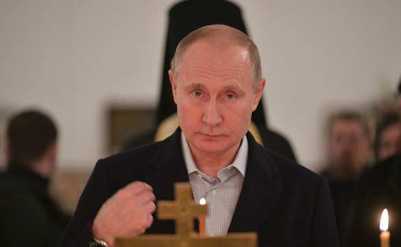 На Крещение Путин окунулся в прорубь на Селигере (ФОТО) | Русская весна