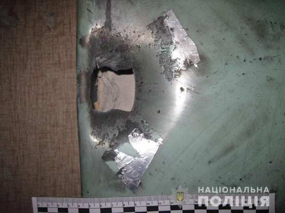 Граната вместо замка: в Мариуполе прогремел взрыв (ФОТО) | Русская весна