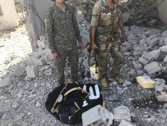 Бойня на юге Сирии: пустыня завалена трупами и сожжённой техникой ИГИЛ (ВИДЕО, ФОТО 18+) | Русская весна