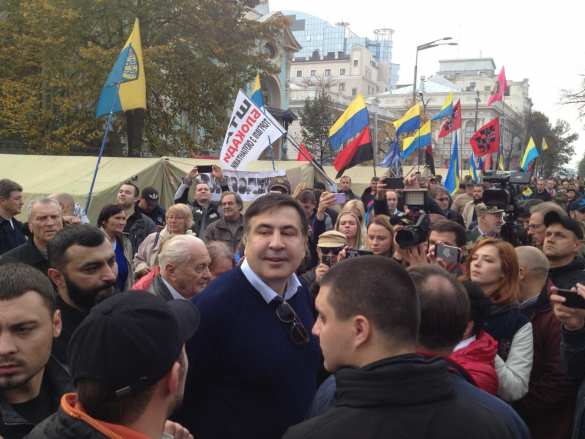 Протестующие под Радой отказываются расходиться и выдвинули новое требование (ФОТО, ВИДЕО) | Русская весна