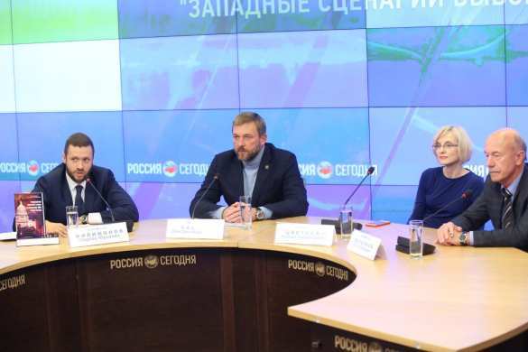 Дмитрий Саблин: Директор ЦРУ больше не пройдет по Красной площади «одиночным парадом победы» | Русская весна