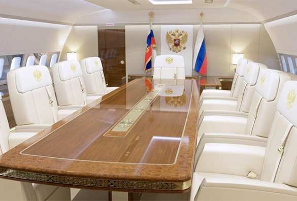 Англичане сравнили личные самолёты Путина и Трампа (ФОТО) | Русская весна