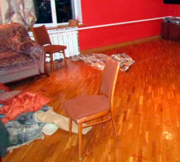 Душила подушкой и добивала утюгом: женщина жестоко убила бывшего мужа-«атошника» (ФОТО) | Русская весна