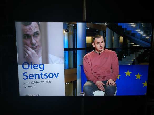 Украине нужно «вернуть» атомную бомбу, — Сенцов (+ФОТО) | Русская весна