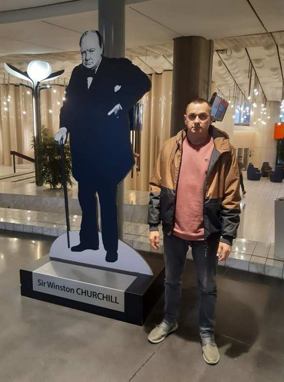 Украине нужно «вернуть» атомную бомбу, — Сенцов (+ФОТО) | Русская весна