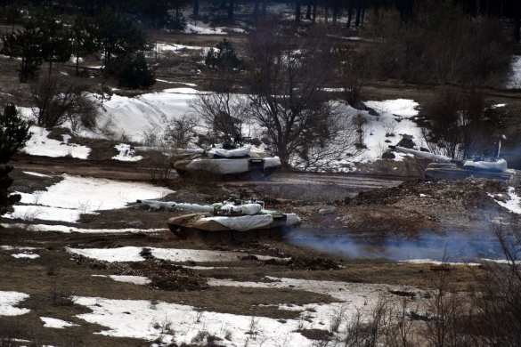 Обострение вокруг Косово: Сербы пугают албанских боевиков танками, авиацией и спецназом (+ФОТО, ВИДЕО) | Русская весна