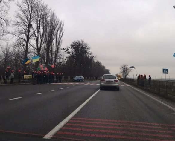 На Украине протестующие шахтёры перекрыли дорогу на Польшу (ФОТО, ВИДЕО) | Русская весна