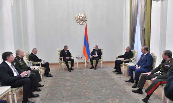 Пашинян благодарит Москву за поддержку и просит об углублении сотрудничества — кадры встречи с Шойгу (ФОТО, ВИДЕО) | Русская весна