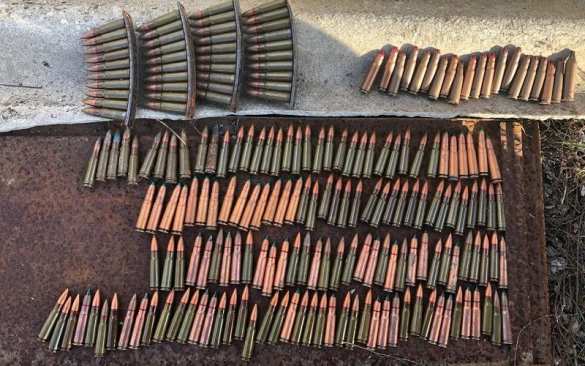 Сотни патронов, гранаты и запалы: на востоке Крыма найден схрон (ФОТО) | Русская весна