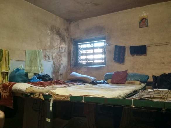 В Запорожском СИЗО один заключённый выкупил все места в платной камере (ФОТО) | Русская весна