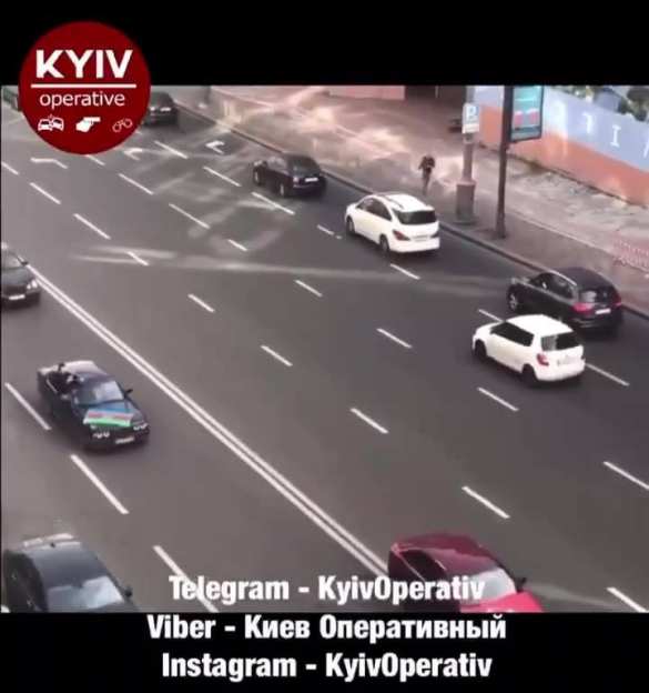 Иностранцы автоколонной ездили по Киеву со стрельбой и флагами (+ФОТО, ВИДЕО) | Русская весна