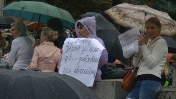 Обстановка в Киеве накаляется: идут потасовки, грозят новым Майданом и требуют назначить Семенченко министром обороны (фото, видео) | Русская весна