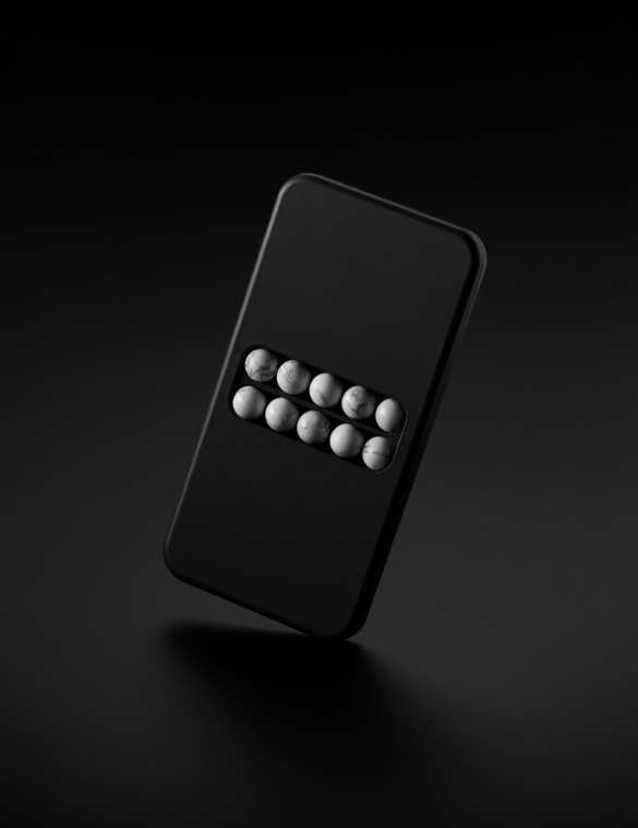 Для «смартфонозависимых»: создан «гаджет», который ничего не умеет (ФОТО, ВИДЕО) | Русская весна