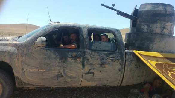 Сирия включается в гонку за Ракку: началась переброска войск к «столице» ИГИЛ (ФОТО, ВИДЕО) | Русская весна