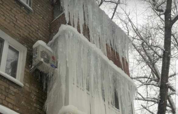 Снежный ад: Донбасс заметает, дороги перекрыты, бронетехника брошена на борьбу со снегом (ФОТО, ВИДЕО) | Русская весна
