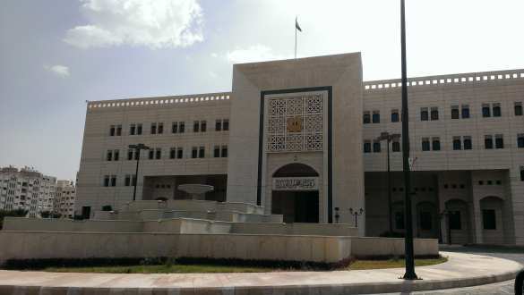 Премьер Сирии рассказал «Русской Весне» о том, что против России и САР ведется информвойна, самолеты ВКС РФ никогда не бомбили мирных граждан Сирии | Русская весна